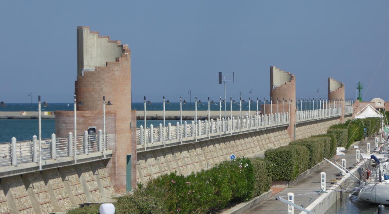 Hotel Betty Rimini Exterior photo